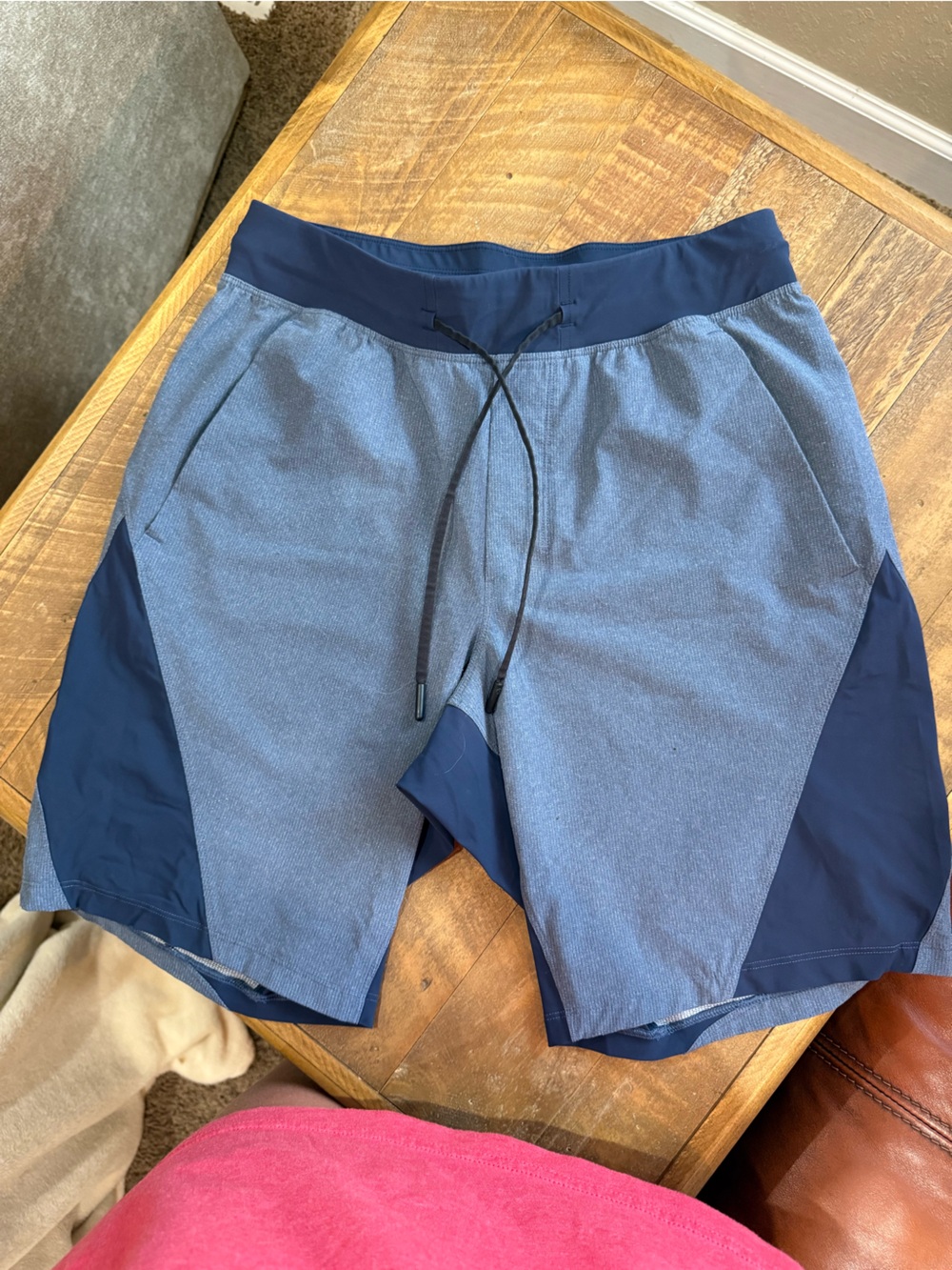 lululemon athletica Men's Two-Tone Navy Performance Shorts